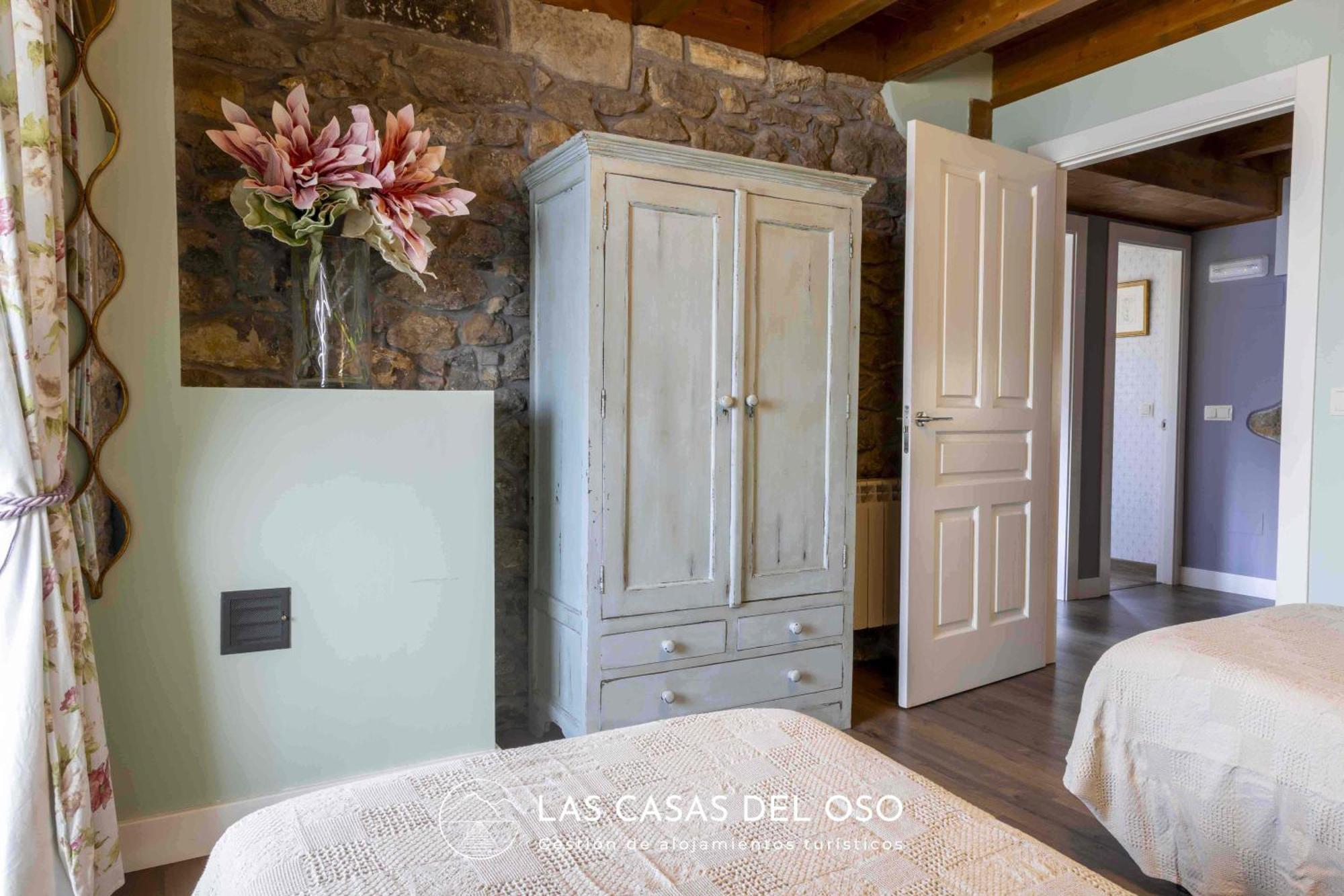 El Mirador De San Trocaya - Las Casas Del Oso Villamarcel Esterno foto